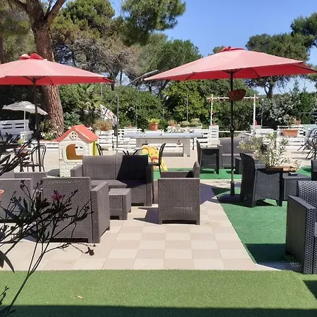 Parco vacanze Villaggio Nurral 3*