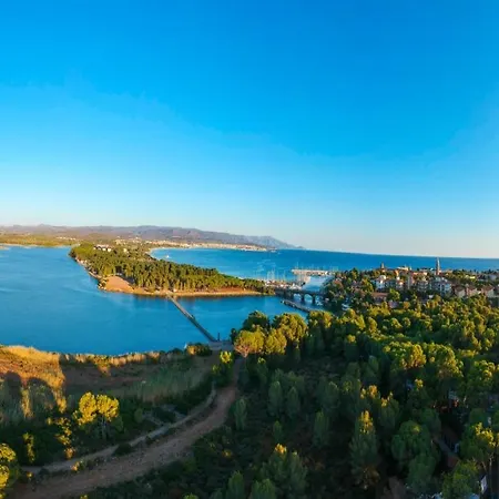 Parco vacanze Villaggio Nurral 3*